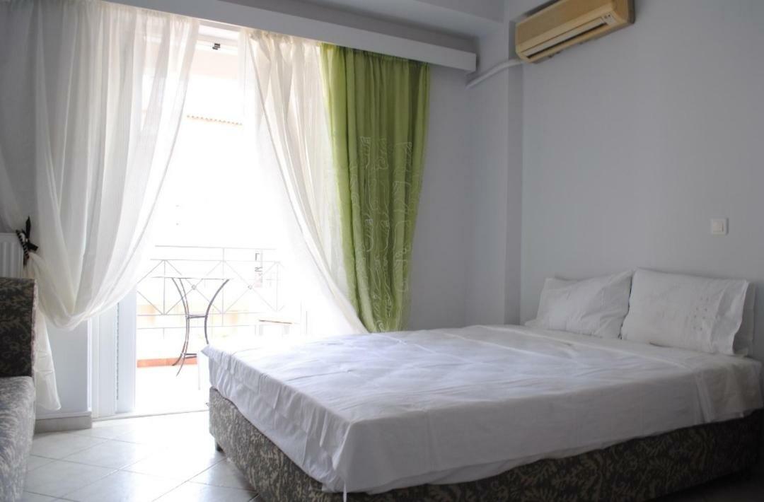 Kolokotroni'S Apartment Nafplio Exterior photo